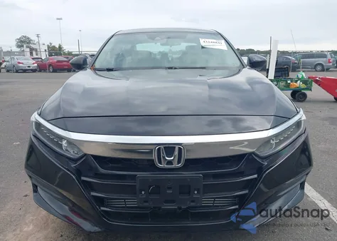 2018 Honda Accord Lx z USA, uszkodzony, nr VIN 1HGCV1F15JA079926
